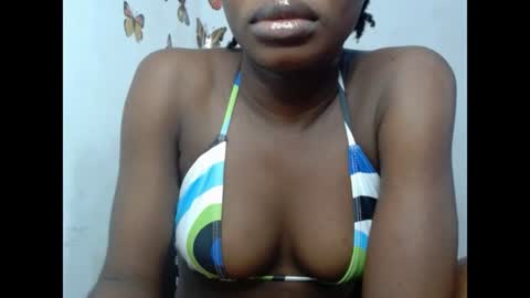 Snapshot of sweetjuicyclit chatting on July 2026 02:13:02 PM zuri online show from July 2026 02:13:02 PM