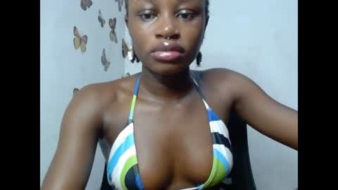 Snapshot of sweetjuicyclit chatting on July 2026 11:41:02 PM zuri online show from July 2026 11:41:02 PM