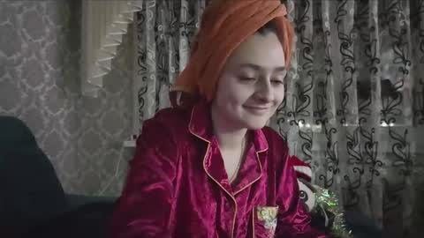 sweetliaison online show from December 2025 04:57:01 PM