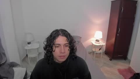 Lian online show from April 2026 01:52:02 AM