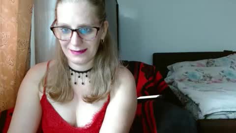 sweetmayaxoxo online show from October 2025 10:19:02 AM