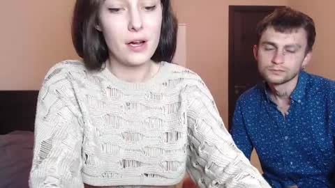 Mia online show from March 2026 06:00:01 PM