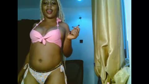 Snapshot of sweetmila9 chatting on June 2026 06:27:02 AM sweetmila9 online show from June 2026 06:27:02 AM