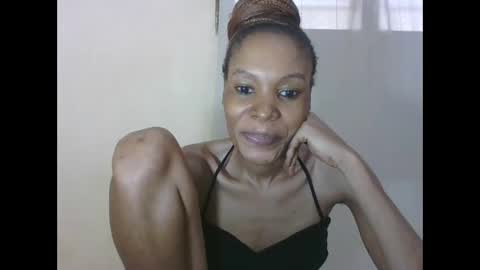 ESTHER online show from April 2026 06:49:01 AM