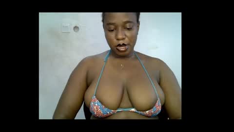 Snapshot of sweetpetitgirl chatting on June 2026 10:49:02 AM LILY BRANDY online show from June 2026 10:49:02 AM