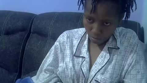 queen online show from April 2026 02:39:01 AM