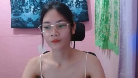 Mia online show from June 2026 05:12:01 AM