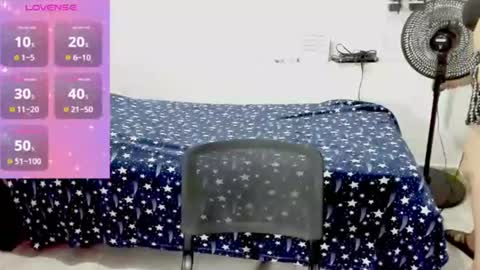 lili online show from July 2026 09:06:02 PM