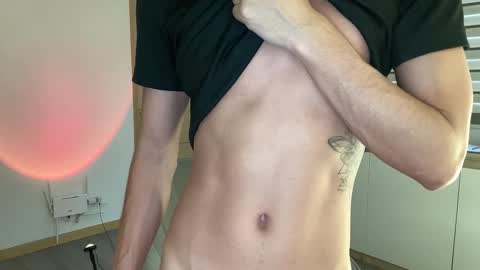 Andy  online show from November 2025 05:45:01 PM