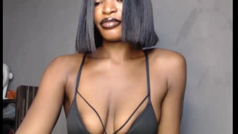 sweetxxboobsx online show from March 2026 08:33:01 AM