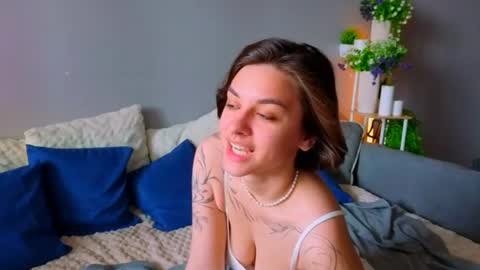 Snapshot of sweetykattyy chatting on June 2026 05:01:02 AM Katya online show from June 2026 05:01:02 AM