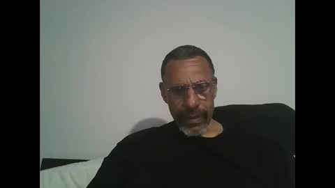 swimmerbod2495 online show from March 2026 02:45:02 AM