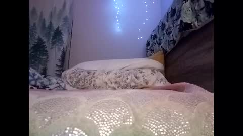 swollenclitneedsdad online show from November 2025 06:01:01 AM