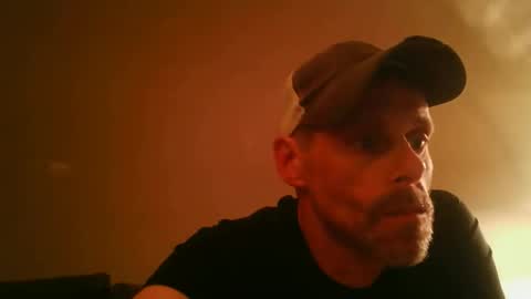 swontguy2025 online show from April 2026 05:45:02 AM