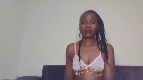 ALICIA online show from February 2026 10:57:01 PM