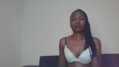 ALICIA online show from February 2026 10:25:02 PM
