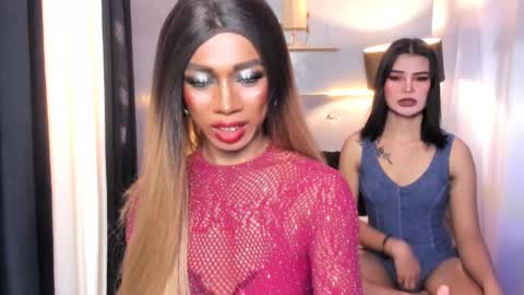 sylviafoxxx online show from May 2026 01:32:02 AM
