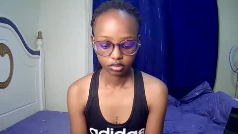 Snapshot of t_okyo chatting on February 2025 05:20:02 AM TOKYO online show from February 2025 05:20:02 AM