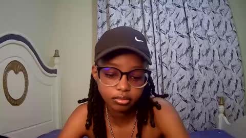 Snapshot of t_okyo chatting on March 2025 05:21:02 AM TOKYO online show from March 2025 05:21:02 AM