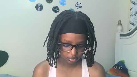 Snapshot of t_okyo chatting on October 2025 08:24:02 AM TOKYO online show from October 2025 08:24:02 AM