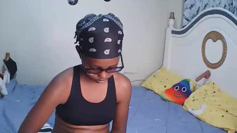 Snapshot of t_okyo chatting on November 2025 02:45:02 AM TOKYO online show from November 2025 02:45:02 AM