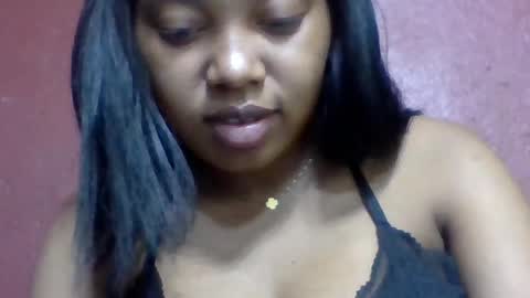 Snapshot of tahiriniah chatting on June 2026 07:56:02 AM tahiriniah online show from June 2026 07:56:02 AM