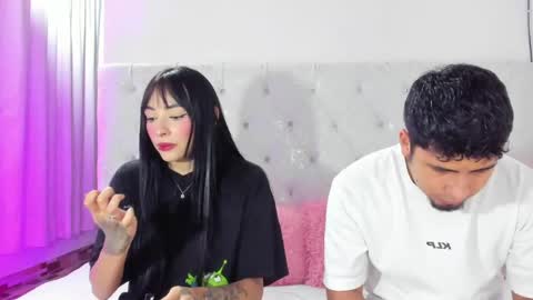 Snapshot of tainy_n_harley chatting on April 2026 04:16:01 AM Liam and Juli online show from April 2026 04:16:01 AM