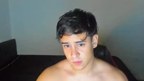 Tairo online show from December 2024 04:01:02 AM