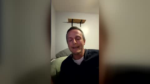 Snapshot of tallglassowater9cut459014 chatting on April 2026 05:07:02 AM first stream was very fun grateful for every follow and super active chat online show from April 2026 05:07:02 AM