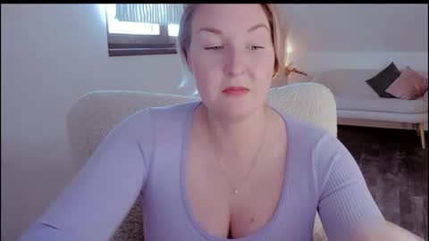 tallinnlove online show from May 2026 11:18:01 AM