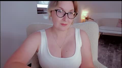 tallinnlove online show from June 2026 11:12:02 AM