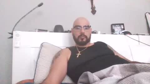 talllatino310 online show from November 2025 06:39:01 PM