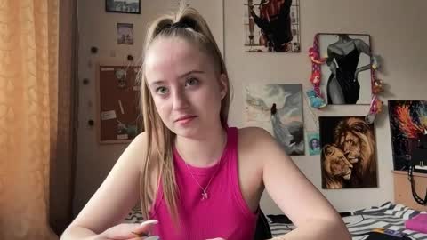 Karina online show from March 2026 01:44:02 PM