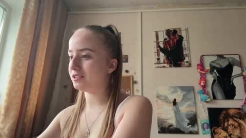 Karina online show from April 2026 03:03:01 PM