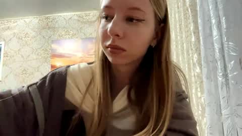 Jenny online show from April 2026 04:45:01 PM