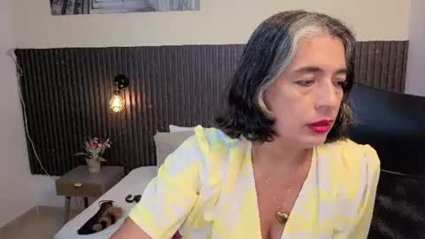 Snapshot of tammylynn45 chatting on July 2026 05:45:01 PM Tammy Lynn online show from July 2026 05:45:01 PM