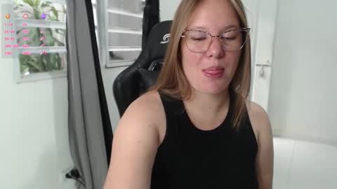 Im Samy online show from December 2025 09:00:01 PM