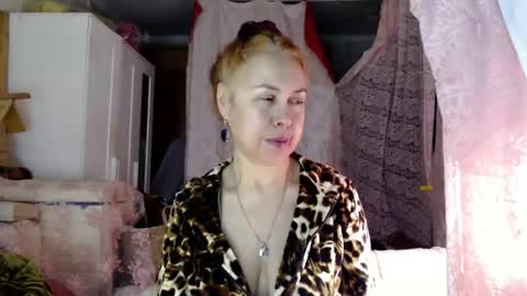 Milena online show from February 2026 12:12:01 PM