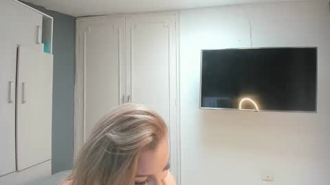 taniabonnet  online show from March 2026 08:08:02 PM