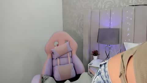 TaniaCarter online show from February 2025 11:58:01 AM