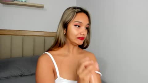 TaniaCarter online show from October 2025 04:41:01 PM