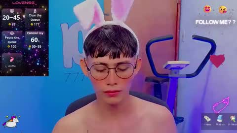 Snapshot of tanjiro_cute chatting on June 2026 04:01:02 AM Andres online show from June 2026 04:01:02 AM
