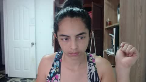Angeline  Follow  online show from June 2026 05:01:02 PM