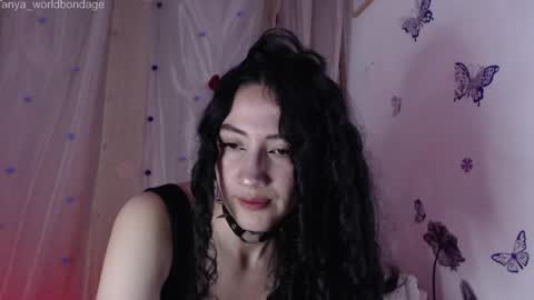 Snapshot of tanya_worldbondage chatting on June 2026 01:17:01 AM tanya online show from June 2026 01:17:01 AM