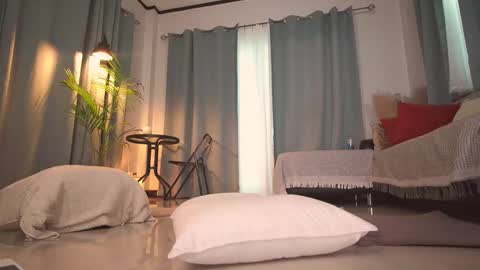 RHEA  pronanciation like Reya   online show from September 2025 09:09:02 AM