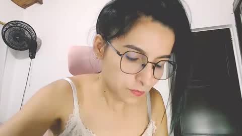 tatabebe online show from November 2025 01:27:01 AM