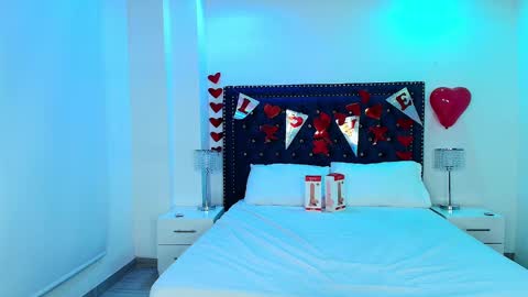 tata_and_michi online show from February 2025 03:33:01 AM