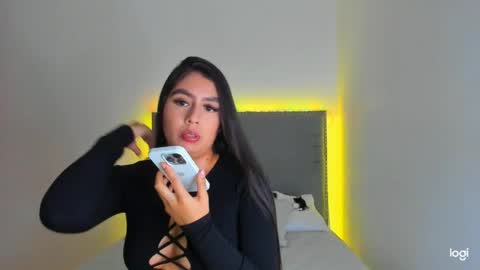 Tatiana online show from April 2026 10:44:02 PM