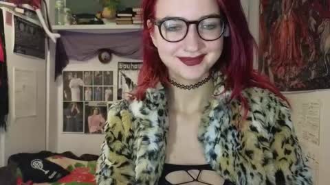 Snapshot of tatianaromanova chatting on November 2025 06:39:01 PM Tatiana online show from November 2025 06:39:01 PM