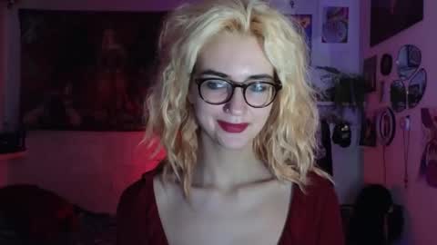 Snapshot of tatianaromanova chatting on March 2026 09:30:02 PM Tatiana online show from March 2026 09:30:02 PM